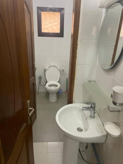 Appartement A Residence Mamouja Дакар Екстер'єр фото